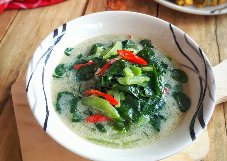 Resep: Lodeh Sayur Katuk Legit dan Nikmat!