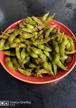 A picture of Spicy Edamame.