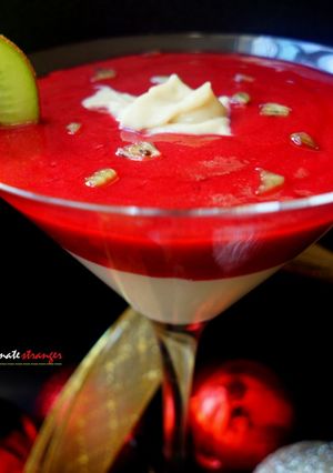 A picture of Raspberry Parfaits.