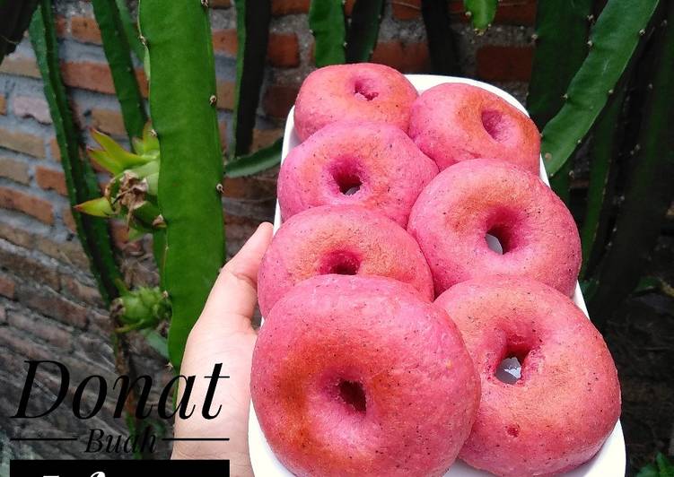 Donat buah naga