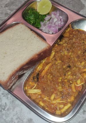 A picture of Bread Misal.