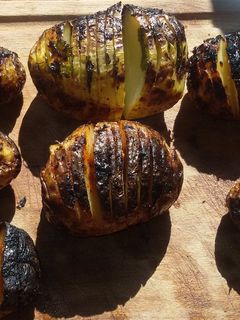 Una foto de Picada de papas a la parrilla