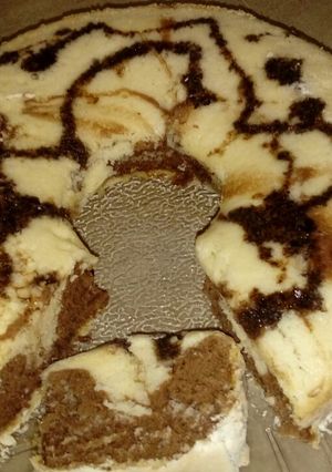 Una foto de Torta marmolada sencilla y rápida