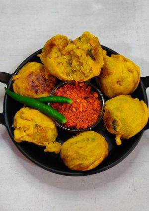 A picture of Vegetable Batata Vada/Aloo Vada.