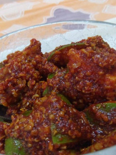કેરી નું ખાટું અથાણું (Keri Khatu Athanu Recipe In Gujarati) રેસીપી મુખ્ય ફોટો