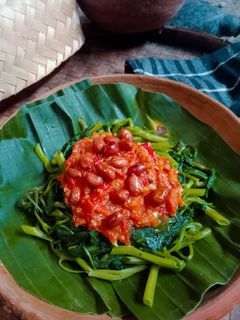 Foto resep Plecing Kangkung Khas Lombok