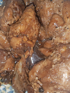 A picture of Filipino Chicken Adobo.