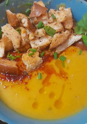 Una foto de Sopa cremosa de zapallo anco