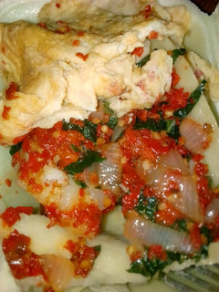 A picture of Yam and green sauce with masar kwai.