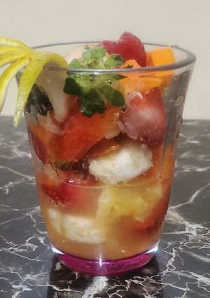 Una foto de Ensalada de fruta refrescante