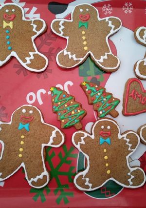 Una foto de Galletas de jengibre navideñas