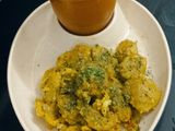 Traditional Kathiyawadi Taste: Lasaniya Tikdiya (Instant Unsteamed Muthiya)