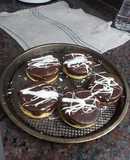 Alfajores de dulce de leche bañados en chocolate. Grace