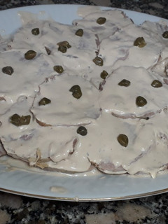 Una foto de Vitel Tone