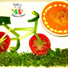 A picture of Tomato soup.