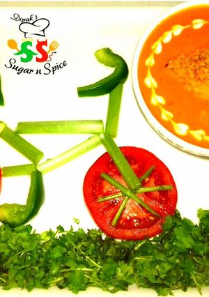 A picture of Tomato soup.