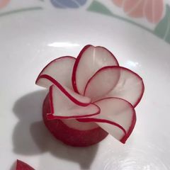 A picture of Radish Flower⚘.
