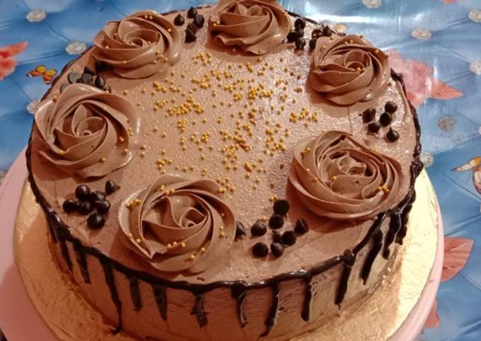 Munchy Chocolate Cake-Cakes | BookTheParty.in