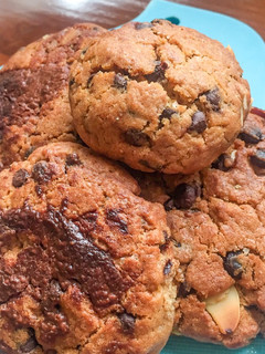 Foto resep NYC Chocolate Chip Cookies (Copycat from Famous Levain Bakery/Ben’s Cookies)