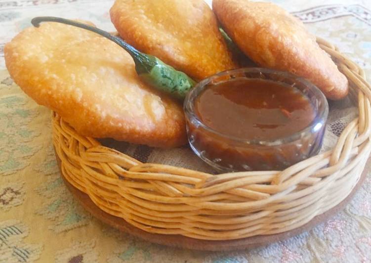 View Dry Moong Dal Kachori Recipe Images