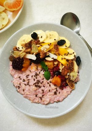 A picture of Mixed fruit Breakfast bowl.