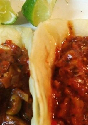 A picture of Cabbage and Chicken with Tortillas.