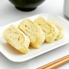 A picture of Tamagoyaki 卵焼き(Japanese Sweet ＆ Savory Egg Roll).