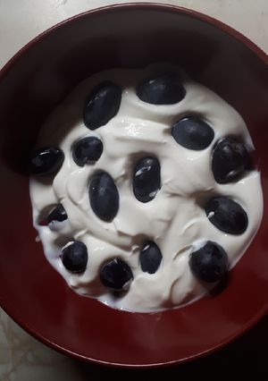 Görögjoghurt szőlővel recept fotója