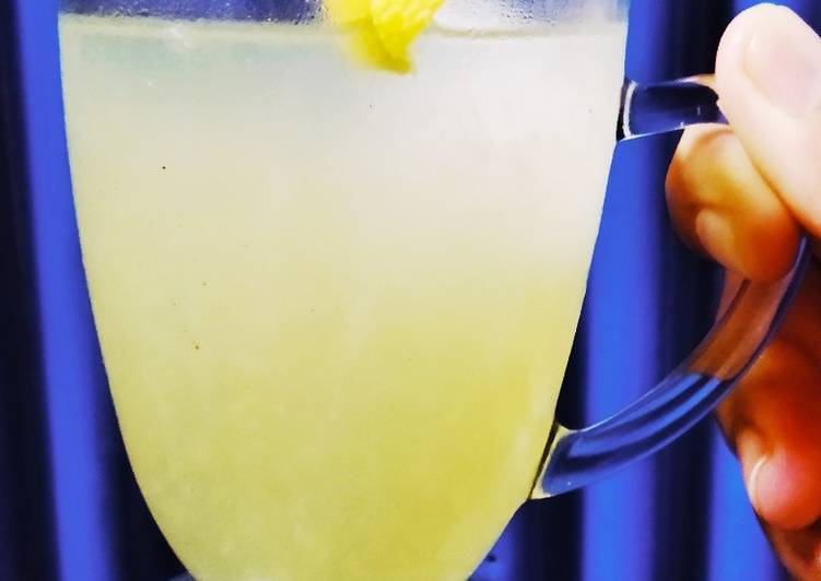 Cara Gampang Membuat Es Jeruk Peras Anti Gagal