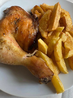 Una foto de Pollo a la brasa en casa