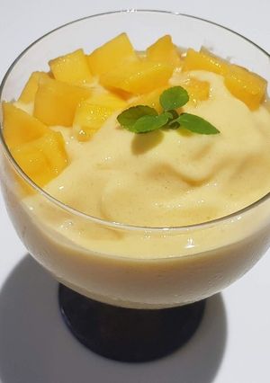 รูปของ สมูตตี้มะม่วงสุกปั่นโยเกิร์ต no sugar added