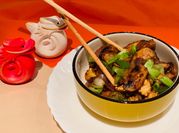 A picture of baby corn and button mushroom