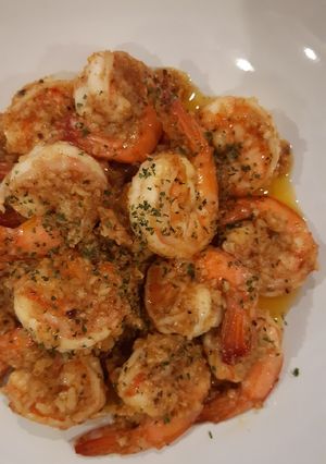 รูปของ "กุ้งทอดกระเทียม" Chilly Butter Garlic Shrimps 🦐🧀🧄