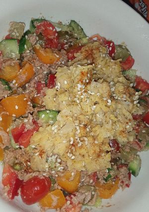 O poză a rețetei Salată de năut cu ton.