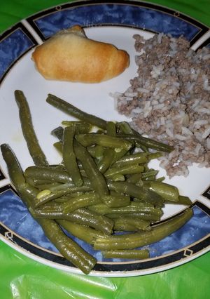 A picture of Garlic Buttered Green Beans.