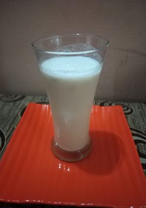A picture of Banana Shake.