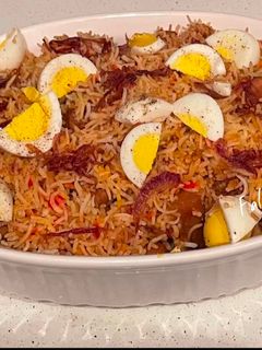 चिकन एग फ्राइड राइस (Chicken Egg Fried Rice recipe in Hindi) रेसिपी मुख्य फोटो