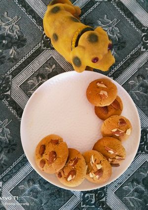 A picture of Aata cookies.
