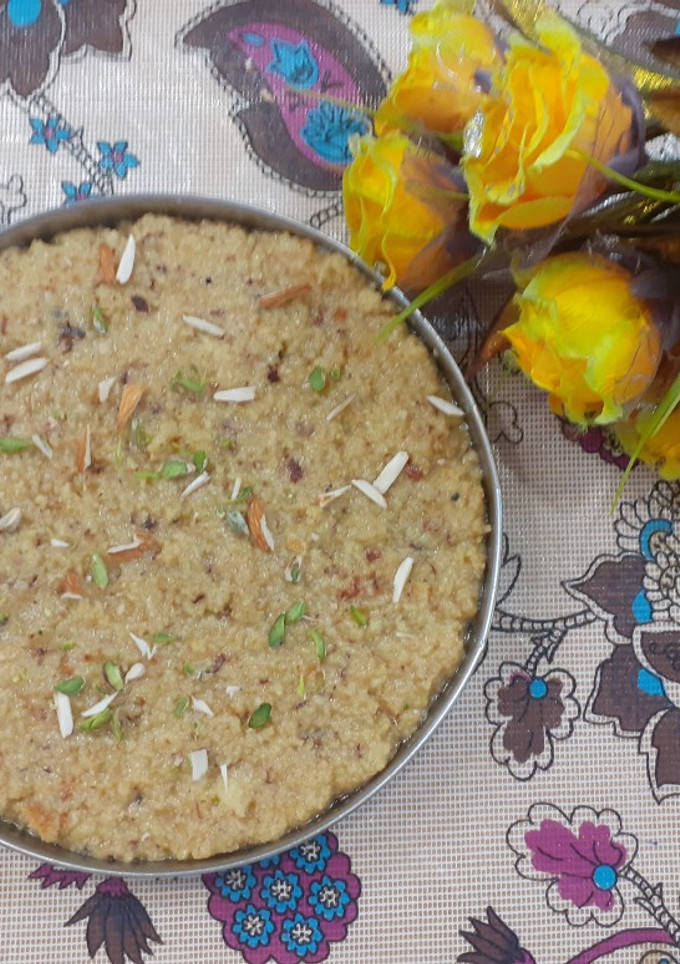 मिल्क केक (milk cake recipe in Hindi) रेसिपी मुख्य फोटो