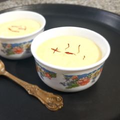 A picture of Kesari Shrikhand.
