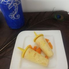 A picture of Mango kulfi.