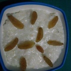 A picture of Rice kheer.
