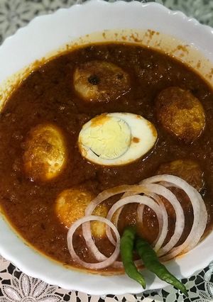 A picture of Egg Masala Curry.