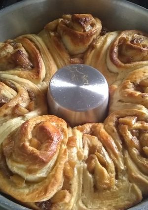 Una foto de Rollos de manzana y canela