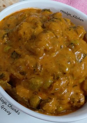A picture of Soya Chunks Gravy.