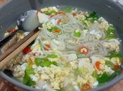 Gambar seblak jamur enoki