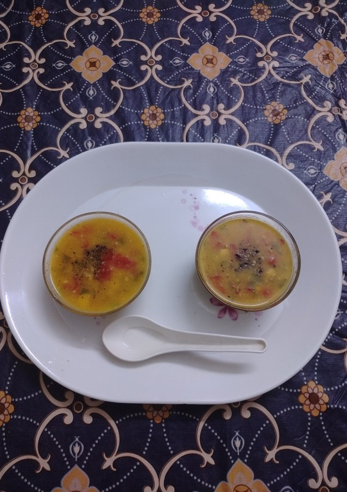*ஸ்வீட் கார்ன் வெஜ் பட்டர் சூப்*(sweet corn veg soup recipe in tamil) செய்முறை முக்கிய புகைப்படம்