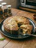 Torta de Plátano Maduro con Queso y Bocadillo