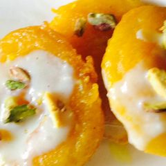 A picture of Apple Jalebi.