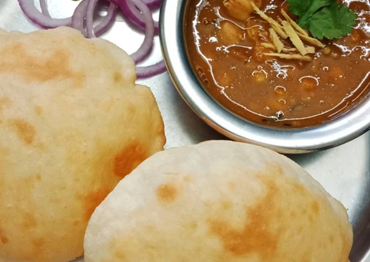 Recipe of Any-night-of-the-week Chole bhature